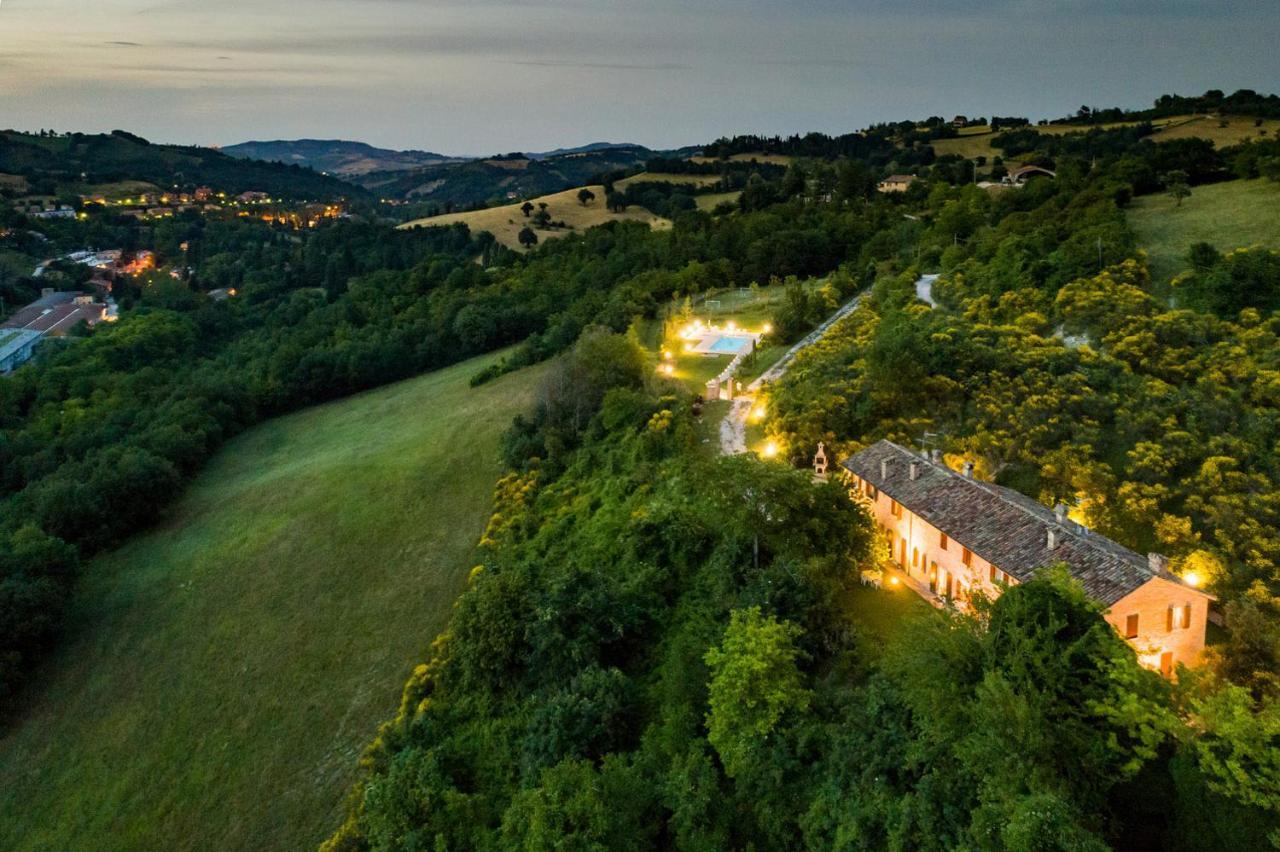Вилла Ca' Maggetti Урбино Экстерьер фото